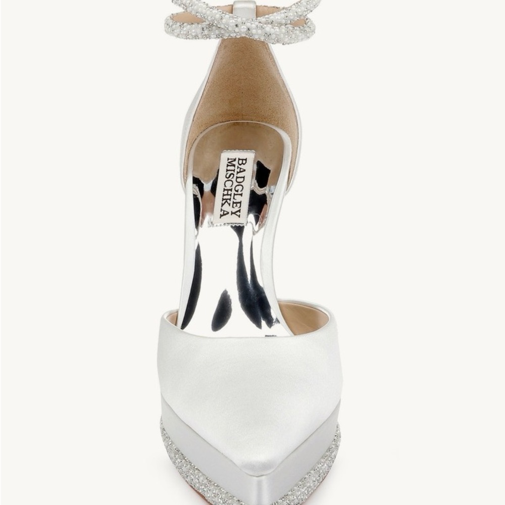 Badgley Mischka Silver and White Platform Heels - Picture 4 of 6